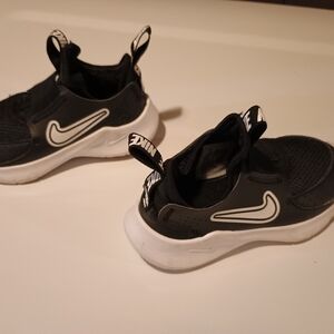 Nike Kids Black Sneakers